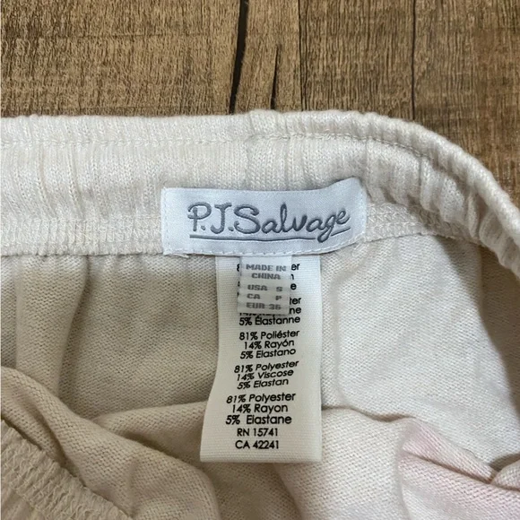 PJ Salvage Lounge Set - Picture 7 of 8